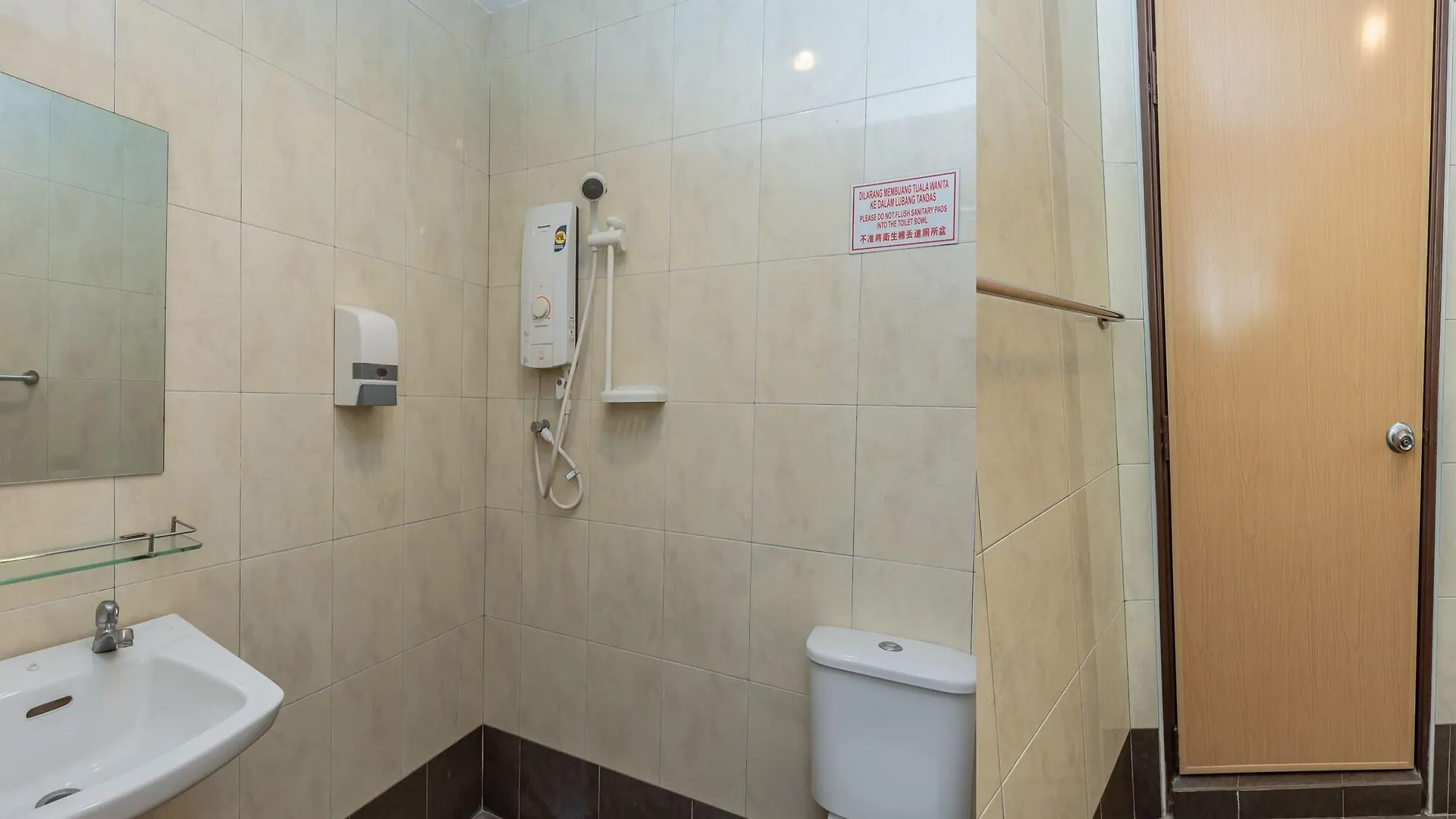 **  Oyo 1192 Hash House Hotel Malacca Malaysia